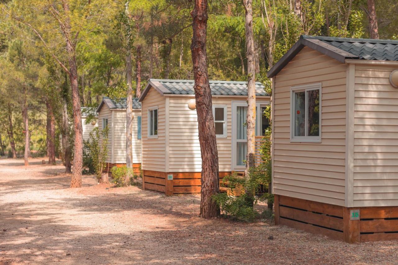 Camping La Peiriere Tuchan Екстер'єр фото